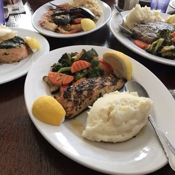 Mussels & More - Stuffed salmon with spinach, grilled salmon, grilled shrimp and tuna! - Seafood Near Me - Brooklyn, New York Mussels & More - Stuffed salmon with spinach, grilled salmon, grilled shrimp and tuna! - Seafood Near Me - Brooklyn, New York