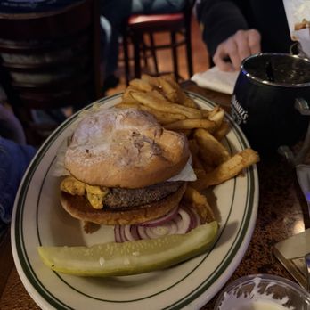 Steiner's Nevada Style Pub - The Sahara Classic* - American Near Me - Las Vegas, Nevada