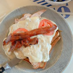 Hangar One Cafe - Kentucky hot brown