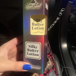 Pro Nails & Spa - Free gift