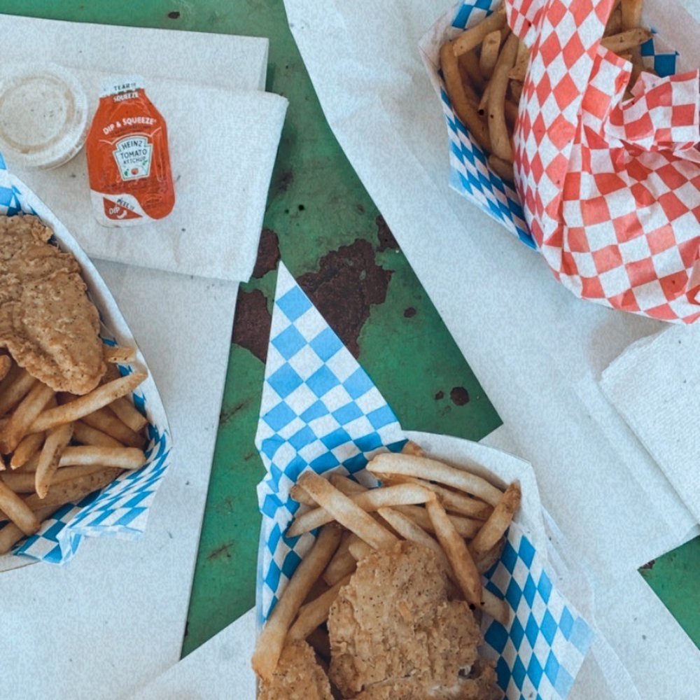 Tom's Fish N Chips - 10/10!  the best place at cannon, always end up coming back when at cannon beach! definitely check them out! - Burgers Near Me - Cannon Beach, Oregon