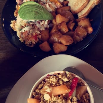 Picazo Cafe - California scrambler and acai bowl! - Delis Near Me - Sonoma, California Picazo Cafe - California scrambler and acai bowl! - Delis Near Me - Sonoma, California