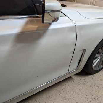 Crash Champions - damage on the passenger side - Body Shops Near Me - Tustin, California Crash Champions - damage on the passenger side - Body Shops Near Me - Tustin, California