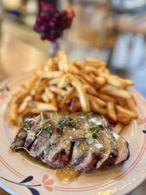 Loupiotte Kitchen by null