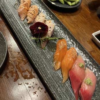 Tsukiyo Sushi - seared salmon nigiri, seared yellowtail nigiri, salmon nigiri, yellowtail nigiri - Sushi Bars Near Me - Los Angeles, California