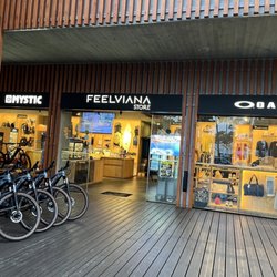 FeelViana Store - Store front