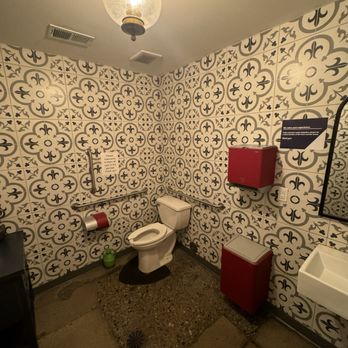 Haraz Coffee House - Cleanest restroom I've ever seen. - Coffee & Tea Near Me - Warren, Michigan