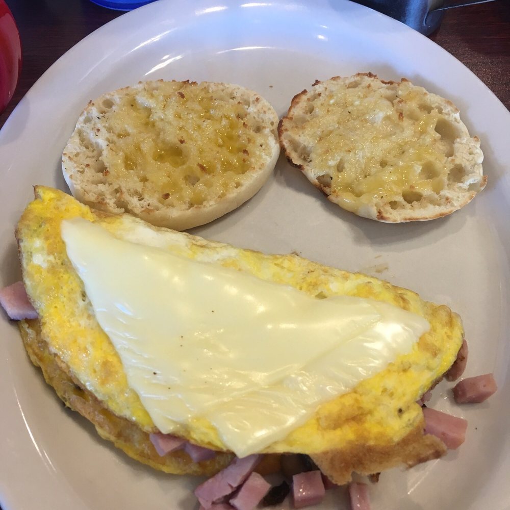 100th St Corner Cafe - Ham cheese and mushroom omelet - Cafes Near Me - Urbandale, Iowa