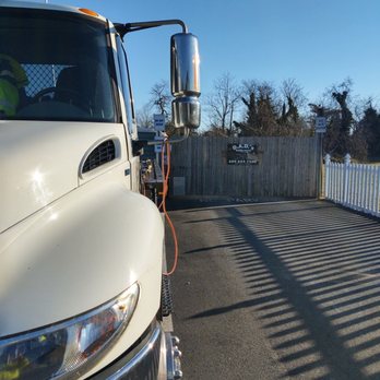 DAD's Towing Service - Chilly morning when the orange cord is plugged in - Towing Near Me