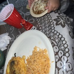 Popsie's Bar And Grill - My daughter was quick to grab her beans  Best chile relleno