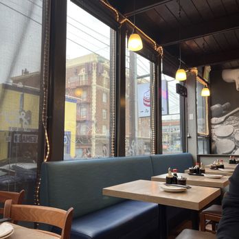 Dumpling Kitchen - Dining area - Shanghainese Near Me - Berkeley, California
