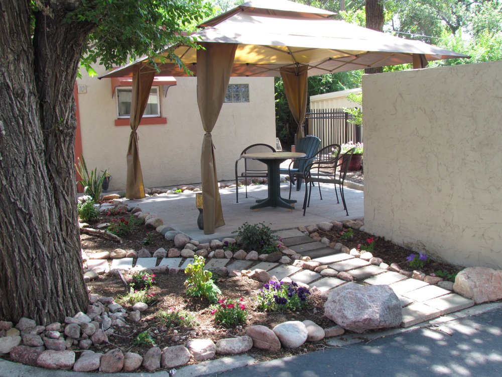 TRUE NORTH MOTEL 13 Photos 2105 E Platte Ave, Colorado Springs