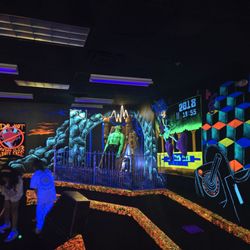 Monster Mini Golf Frisco - blacklight mini golf