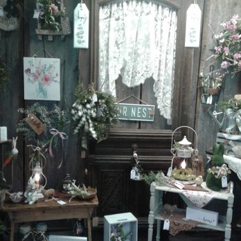 Country Bits and Pieces - Antiques Near Me - Cambridge, Ohio