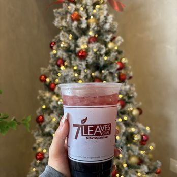 7 Leaves Cafe - Strawberry Hibiscus Tea - Bubble Tea Near Me - Sunnyvale, California