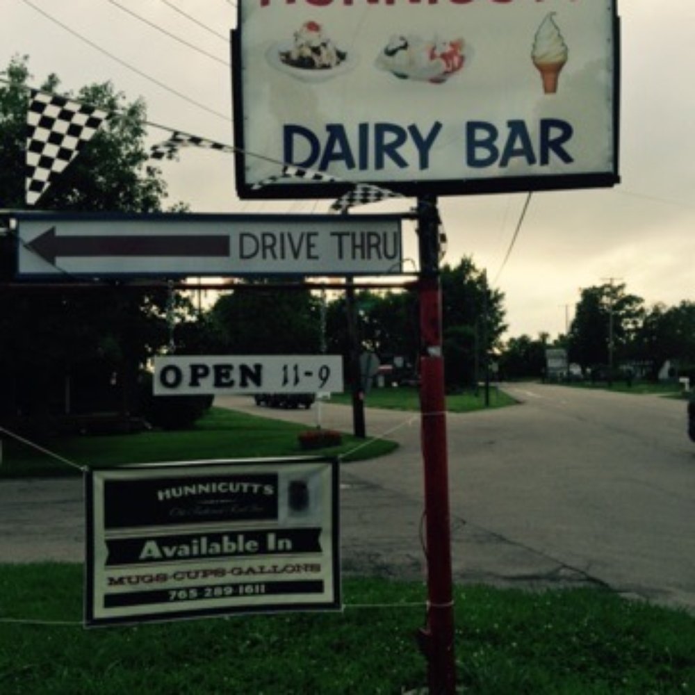 Hunnicutt's Dairy Bar - Not on the "MAIN Drag" - American Near Me - Muncie, Indiana