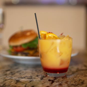 Plaza One Grille - Drinks at Plaza One Grille - American Near Me - Hamilton, Ohio Plaza One Grille - Drinks at Plaza One Grille - American Near Me - Hamilton, Ohio