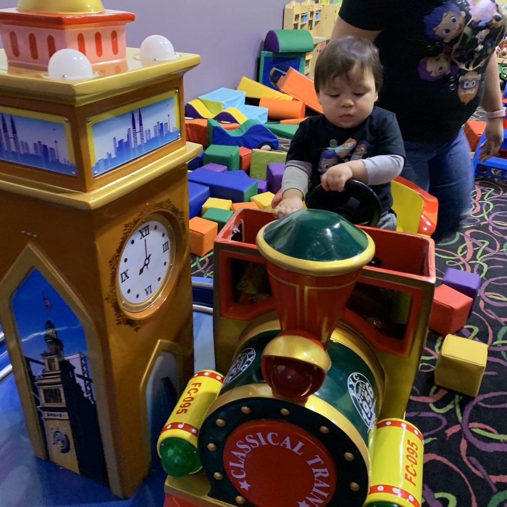 Turtle Boo - Baby/toddler mini train roller coaster.. - Party & Event Planning Near Me - Spring Valley, New York Turtle Boo - Baby/toddler mini train roller coaster.. - Party & Event Planning Near Me - Spring Valley, New York