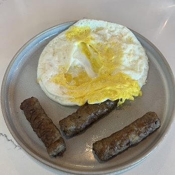 Talia's cafe - Eggs and sausage links - Breakfast & Brunch Near Me - Allen, Texas