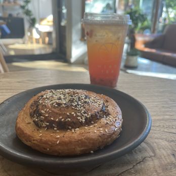 Miro Tea - Strawberry Supernova and savory pinwheel - Tea Rooms Near Me - Seattle, Washington