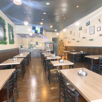 Pho Thin Hanoi - Pretty place - Vietnamese Near Me - San Leandro, California