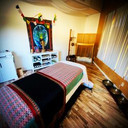 Ayurveda healing home - Blissful Ayurvedic Treatment Space