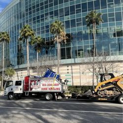 Junkyard Dogs - Commercial junk removal in Downton Tampa!