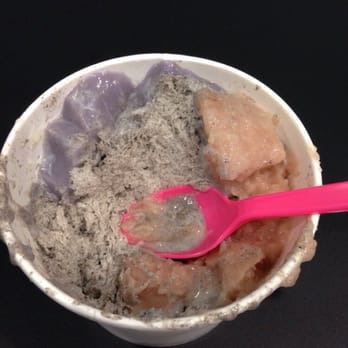 Salju Dessert - My favorite black sesame snow with taro pudding and taro chunks!!! Yum! :P - Desserts Near Me - Alhambra, California Salju Dessert - My favorite black sesame snow with taro pudding and taro chunks!!! Yum! :P - Desserts Near Me - Alhambra, California