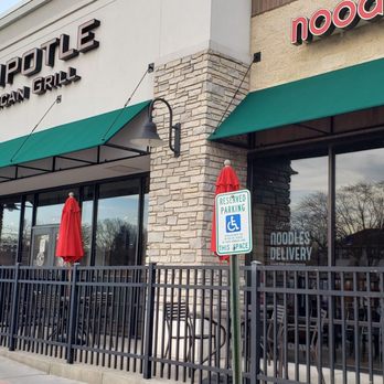 Chipotle Mexican Grill - Mexican Near Me - Hales Corners, Wisconsin