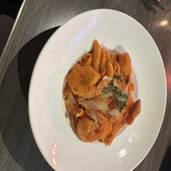 VERSA - Spicy Shrimp Pene - New American Near Me - New York, New York