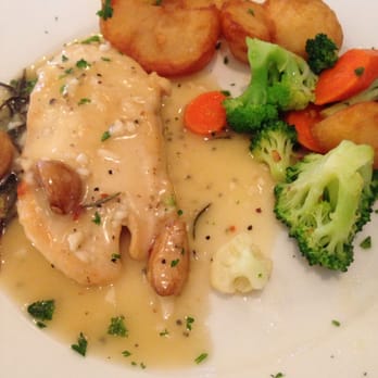 Luna Rossa - Garlic lemon chicken lunch special - Italian Near Me - Tustin, California Luna Rossa - Garlic lemon chicken lunch special - Italian Near Me - Tustin, California