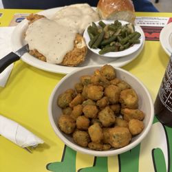 Miss B's Cafe' - Chicken fried chicken and okra
