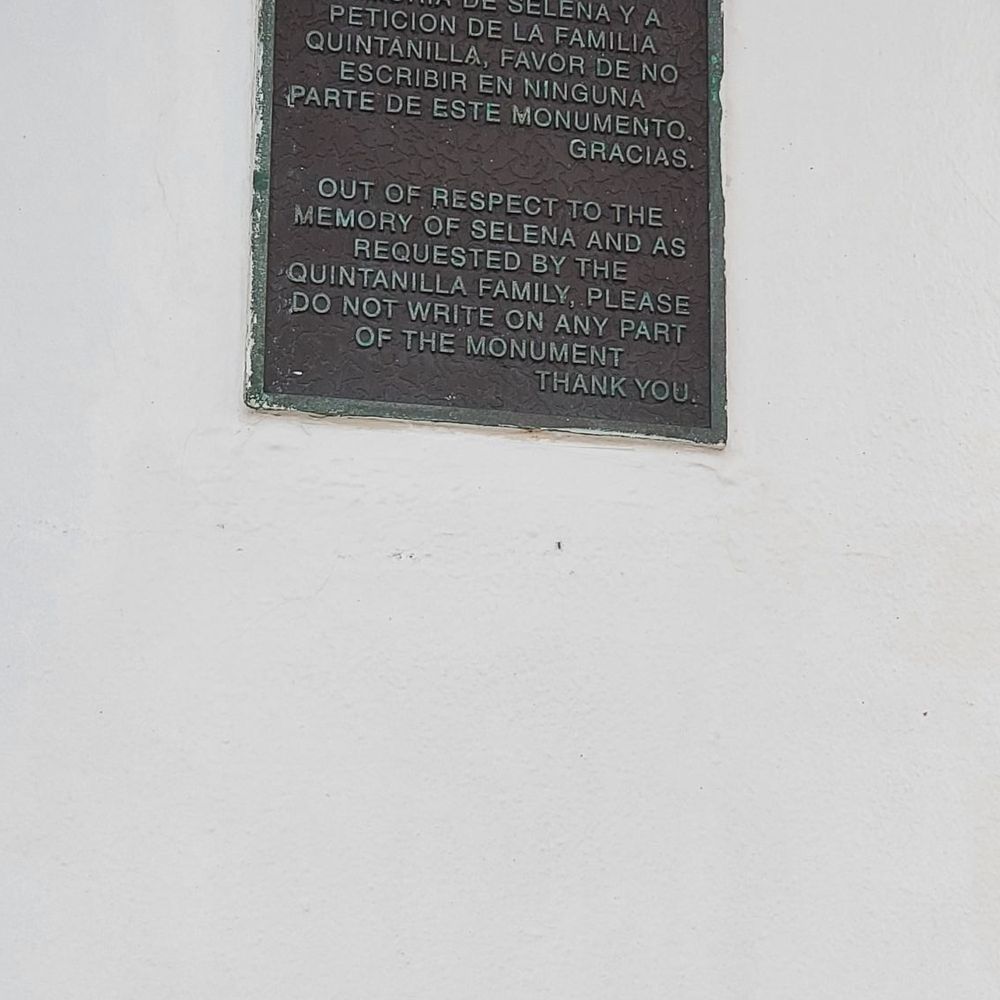Selena Memorial Statue - Landmarks & Historical Buildings Near Me - Corpus Christi, Texas Selena Memorial Statue - Landmarks & Historical Buildings Near Me - Corpus Christi, Texas