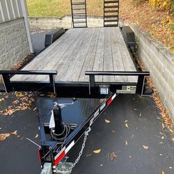 Cap World Truck Accessories & Trailers