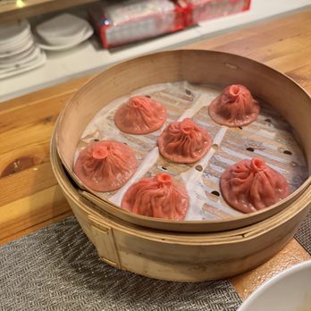 Chiho Bistro - Mala Spicy Kurobuta Pork Soup Dumplings (6) - Noodles Near Me - Seattle, Washington Chiho Bistro - Mala Spicy Kurobuta Pork Soup Dumplings (6) - Noodles Near Me - Seattle, Washington