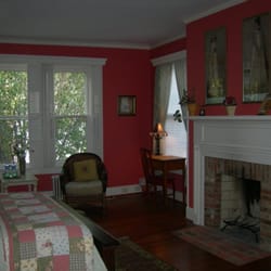 Old Waterstreet Inn - Winesap Room