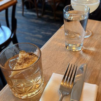 Red Hook Tavern - Isle old fashioned - American Near Me - Brooklyn, New York