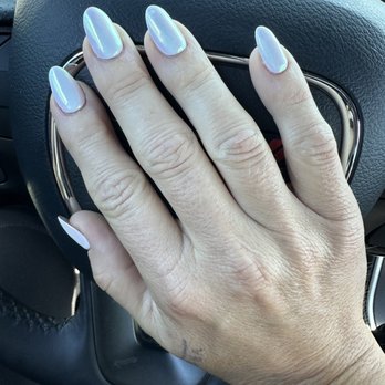 Lotus Nail Bar - Nail Salons Near Me - Hesperia, California