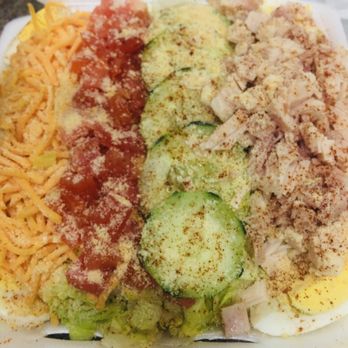 CHELLE'S SOULFOOD - Chef salad was on point! I ordered thru door dash for lunch at work! Also I had a kool-aid and bought my co worker the lemon cake - Soul Food Near Me - Pensacola, Florida CHELLE'S SOULFOOD - Chef salad was on point! I ordered thru door dash for lunch at work! Also I had a kool-aid and bought my co worker the lemon cake - Soul Food Near Me - Pensacola, Florida