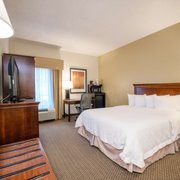 Comfort Suites 23 Photos 11 Reviews Hotels 325 West Main