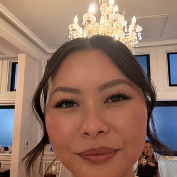 Chateau Luxe Salon - Lash extensions and brow lamination - Eyelash Service Near Me - Newport Beach, California Chateau Luxe Salon - Lash extensions and brow lamination - Eyelash Service Near Me - Newport Beach, California