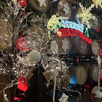 Waters Edge Winery Broken Arrow - Wine Tasting Room Near Me - Broken Arrow, Oklahoma