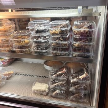 Missouri Mud Company - Dessert case - Coffee & Tea Near Me - Raymore, Missouri
