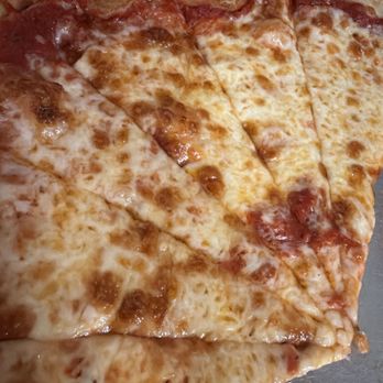 Cucinella’s Pizzeria - Pizza Near Me - Blue Ridge, Georgia Cucinella’s Pizzeria - Pizza Near Me - Blue Ridge, Georgia