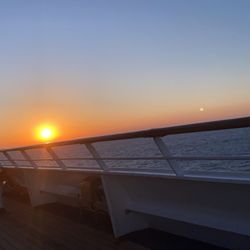 Erin Walker Travel - The beautiful sunset!