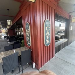 BARNEY’S ONLY PLACE IN TOWN - Updated June 2026 - 427 Photos & 472