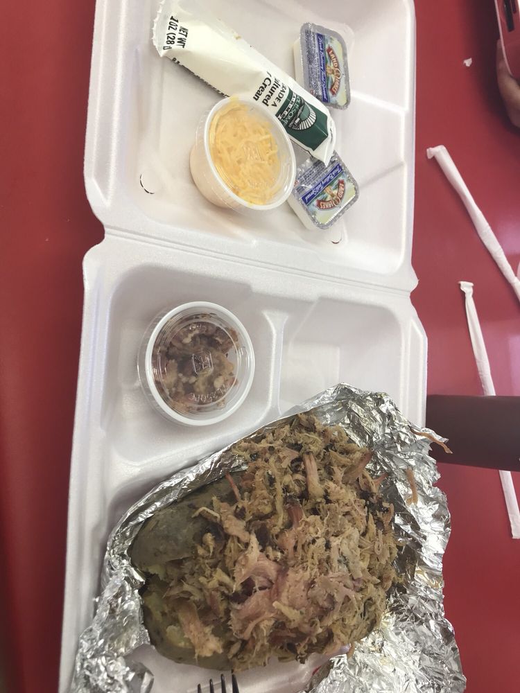 CHOPPERS OLD SCHOOL BBQ 25 Photos & 36 Reviews Barbeque 224 Donnell Blvd, Daleville, AL