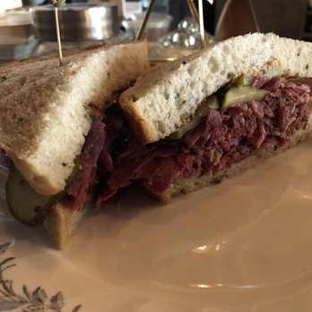Chartier - Smoked Meat Samdwich - French Near Me - Beaumont, Alberta Chartier - Smoked Meat Samdwich - French Near Me - Beaumont, Alberta