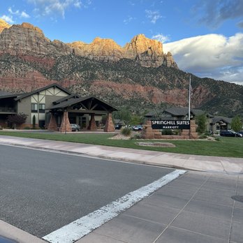 SpringHill Suites by Marriott Springdale Zion National Park - Hotel backs up to the mountain with fabulous views - Hotels Near Me - Springdale, Utah