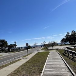 Biloxi Lighthouse - Boardwalk